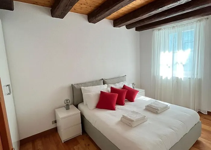 Casa Capitelli 4 Zona Pedonale Centro Storico