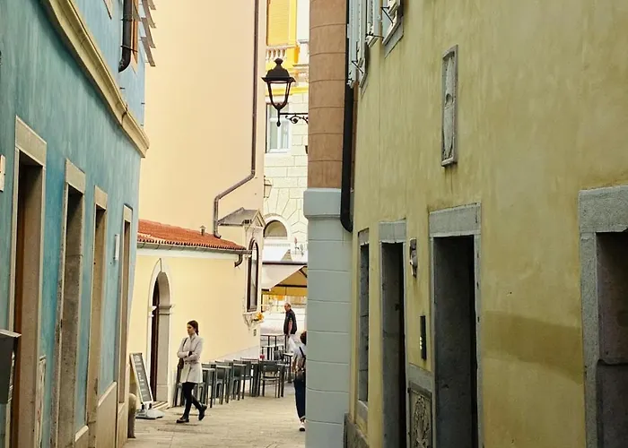Casa Capitelli 4 Zona Pedonale Centro Storico Lejlighed Trieste