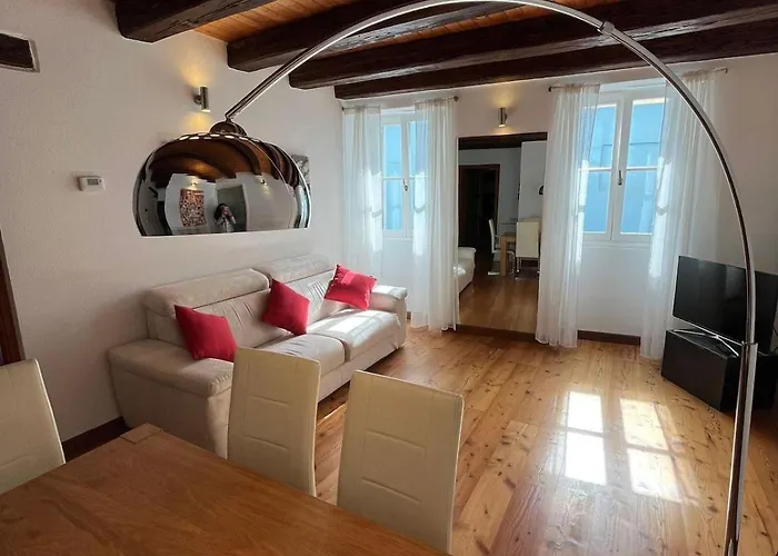 Casa Capitelli 4 Zona Pedonale Centro Storico